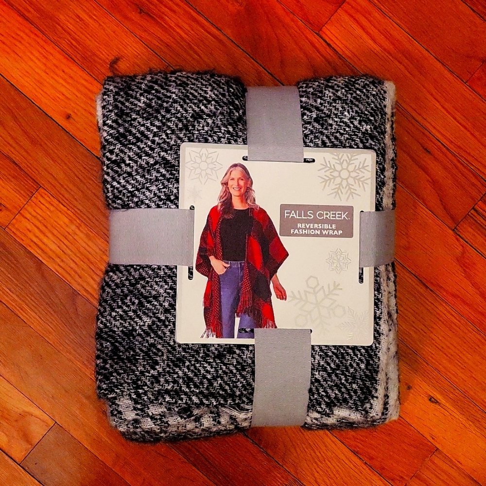 Reversible Wrap NWT
